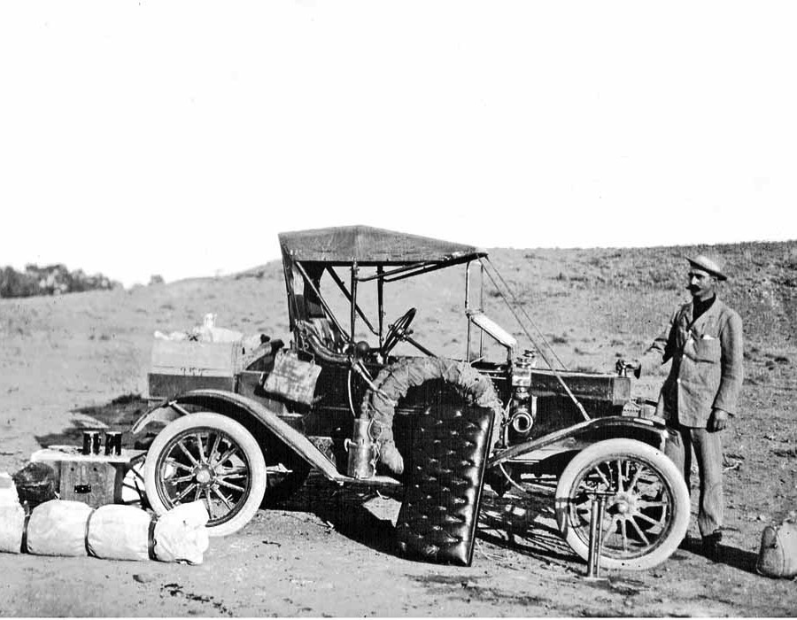 1911 Torpedo Roadster Farina.jpg